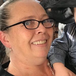 Meet your Posher, Lorraine